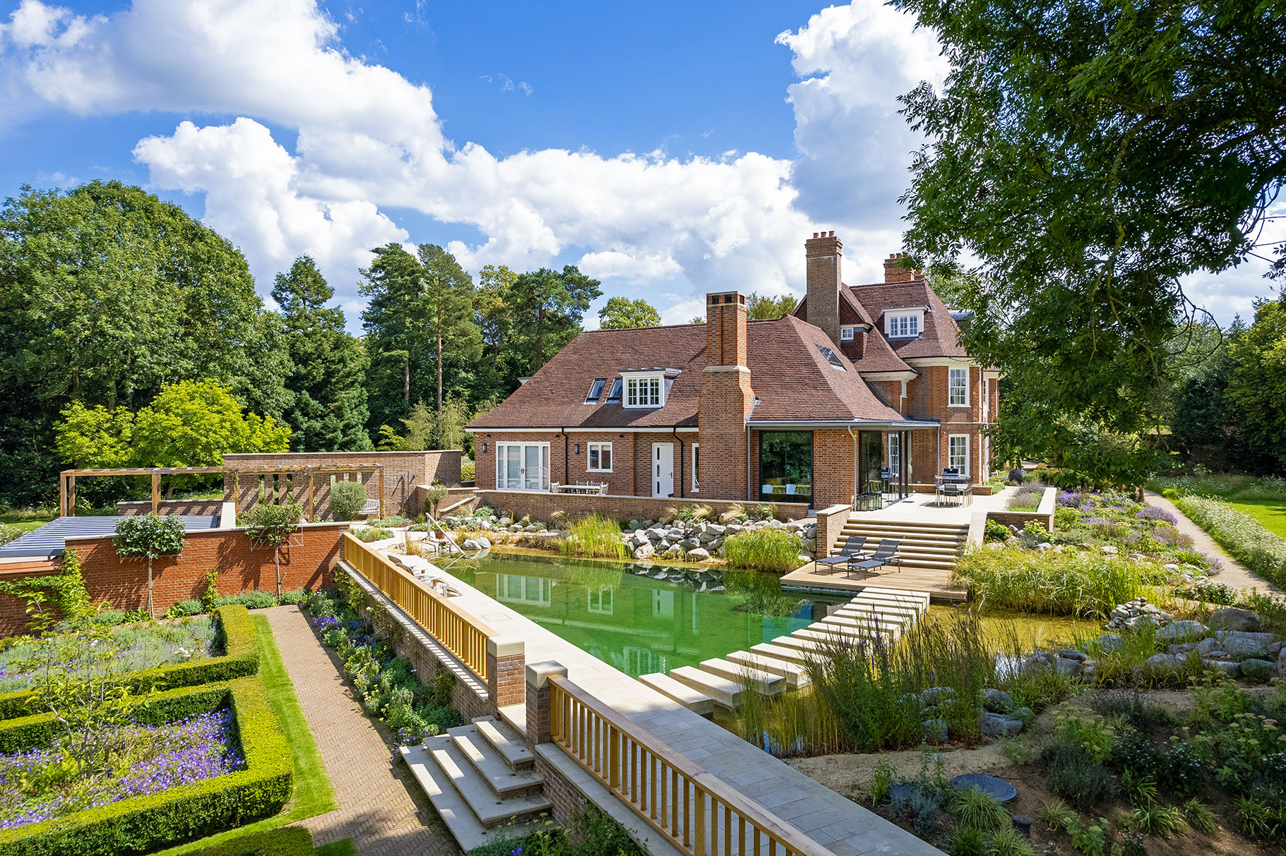 Natural swimming pool project 472HOS